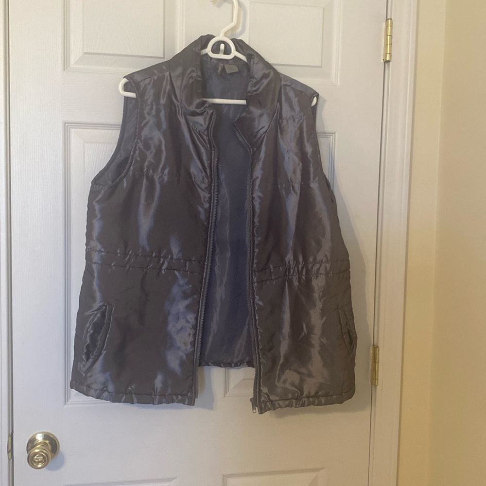 Puffer vest